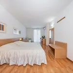 Hotel Karinhall 3*