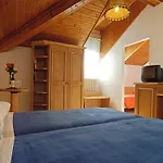 Hotel Karinhall 3*