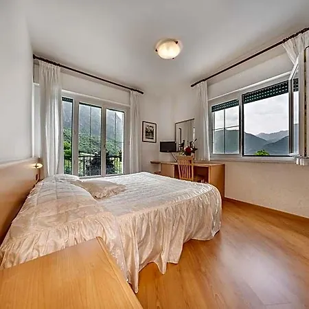 Hotel Karinhall 3*